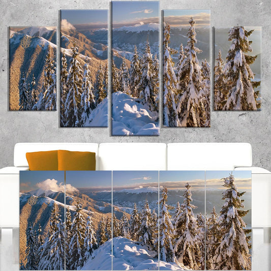 Design Art Winter Carpathians Panoramic View - Landscape Wall Art Canvas Print - Blue, 60 in. Wide x 28 in. High - 5 Equal Panel MZX8_C5XOV68