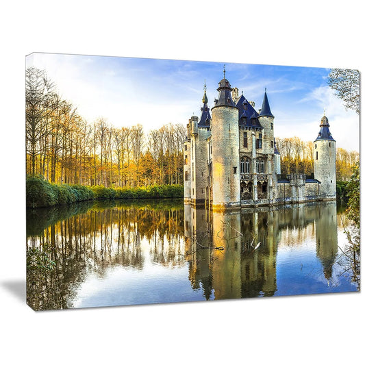 Designart Fairytale Medieval Castles Landscape Canvas Art Print - 61334860018 KWS8_N4UAZ29