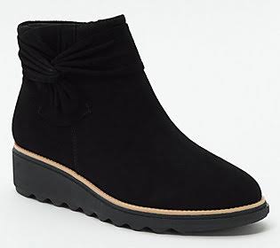 Clarks Collection Suede Ankle Boots with Bow - Sharon Salon, Size 7 Medium, Black KUN5_Z8ADF23