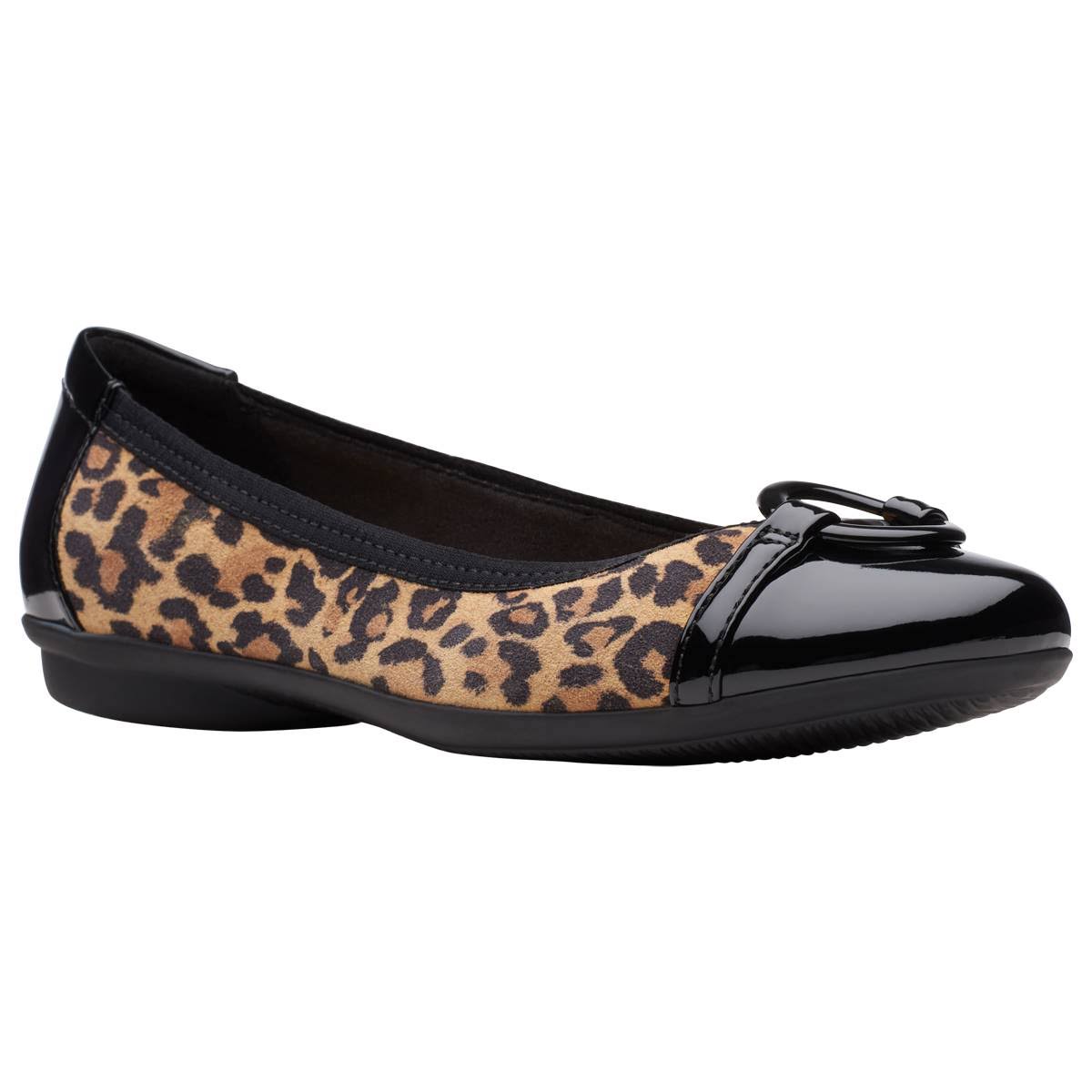 Clarks Womens Gracelin Wind Flat Leopard Print 7 HES6_J3GZR34